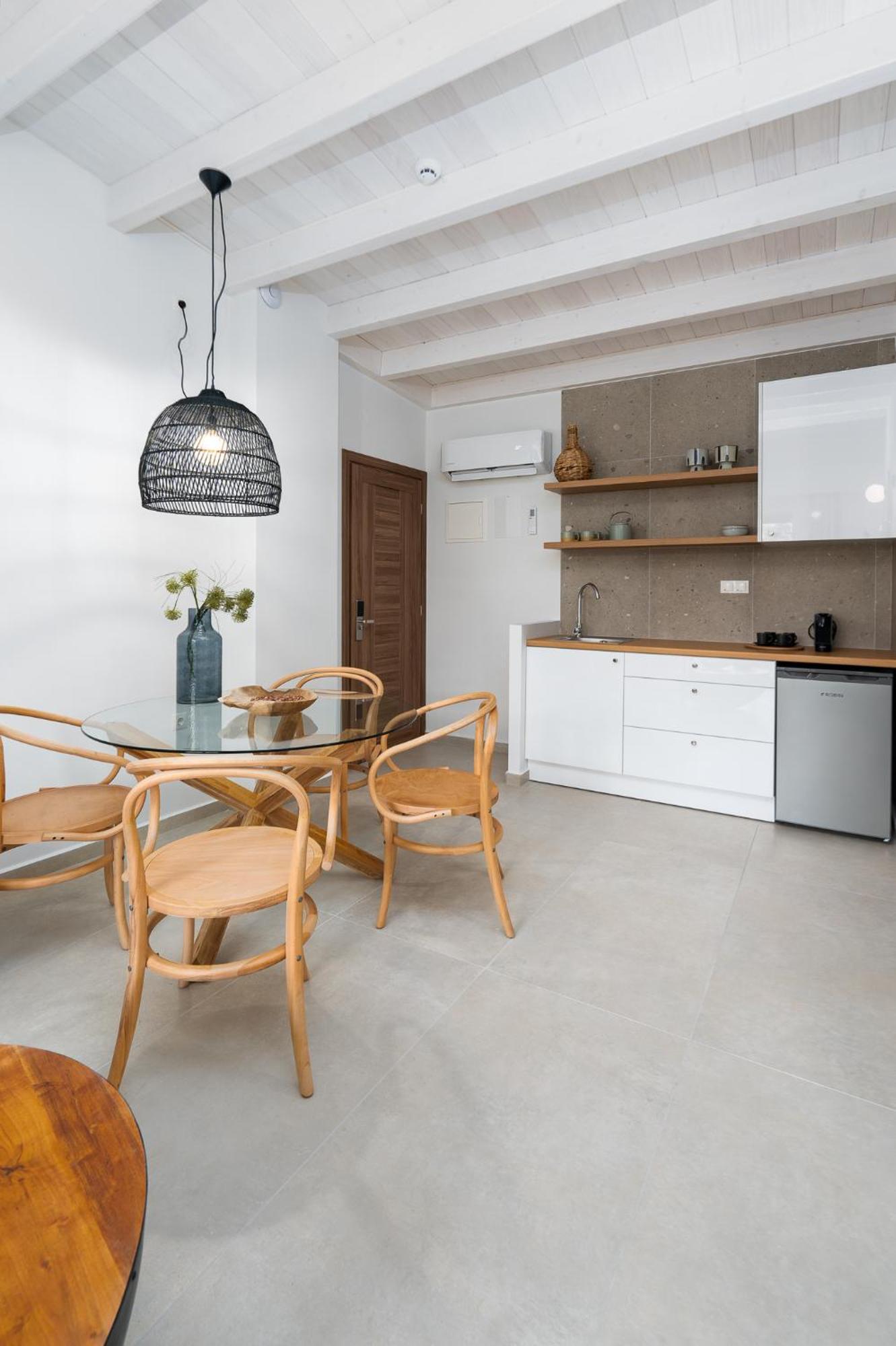 Funtuki Seaside Apartments เลปโตการายา ห้อง รูปภาพ