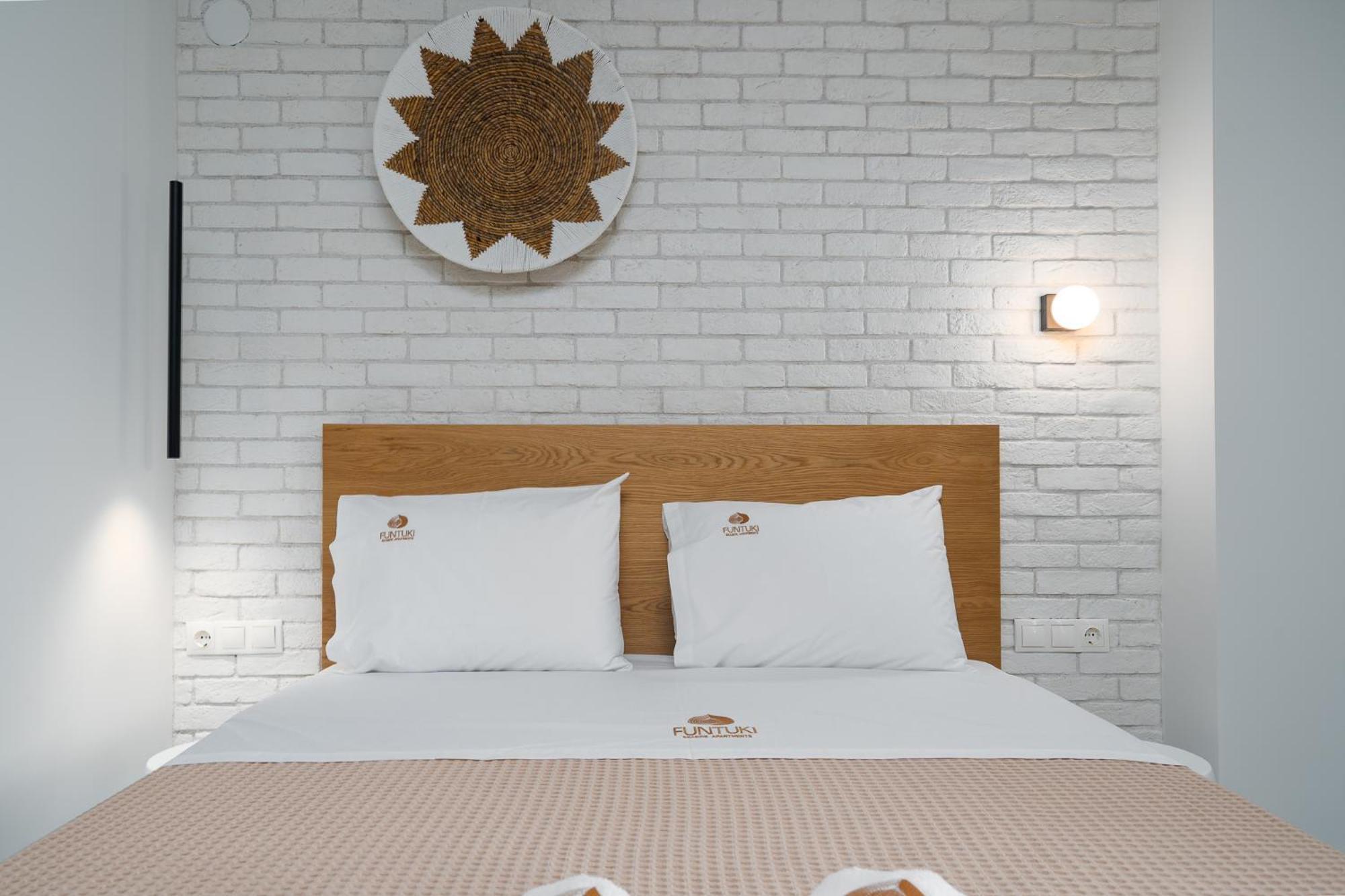 Funtuki Seaside Apartments เลปโตการายา ห้อง รูปภาพ